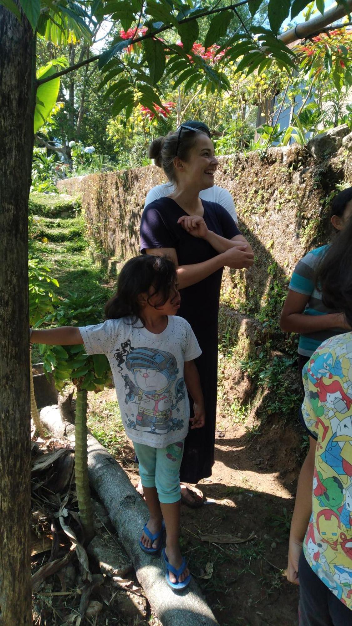 Karleta Homestay Ruteng Kültér fotó